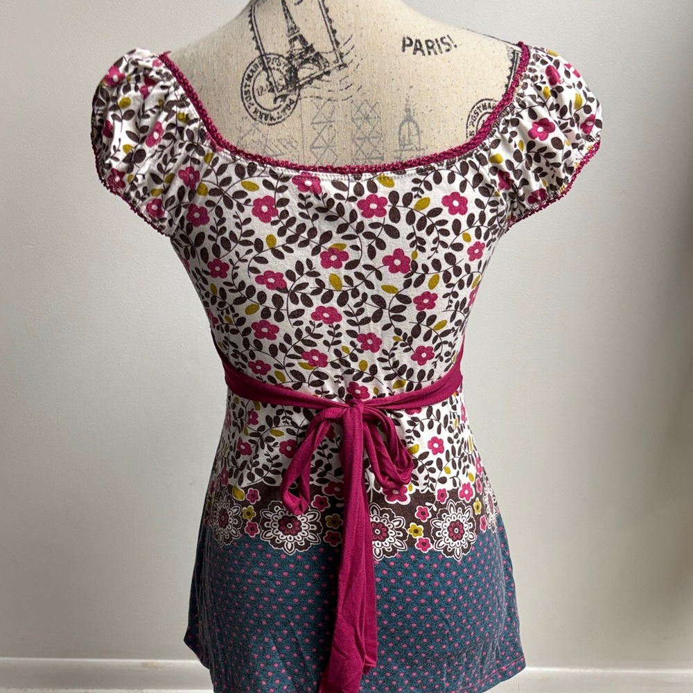 Y2K Floral V-Neck Blouse - Picture 2 of 15